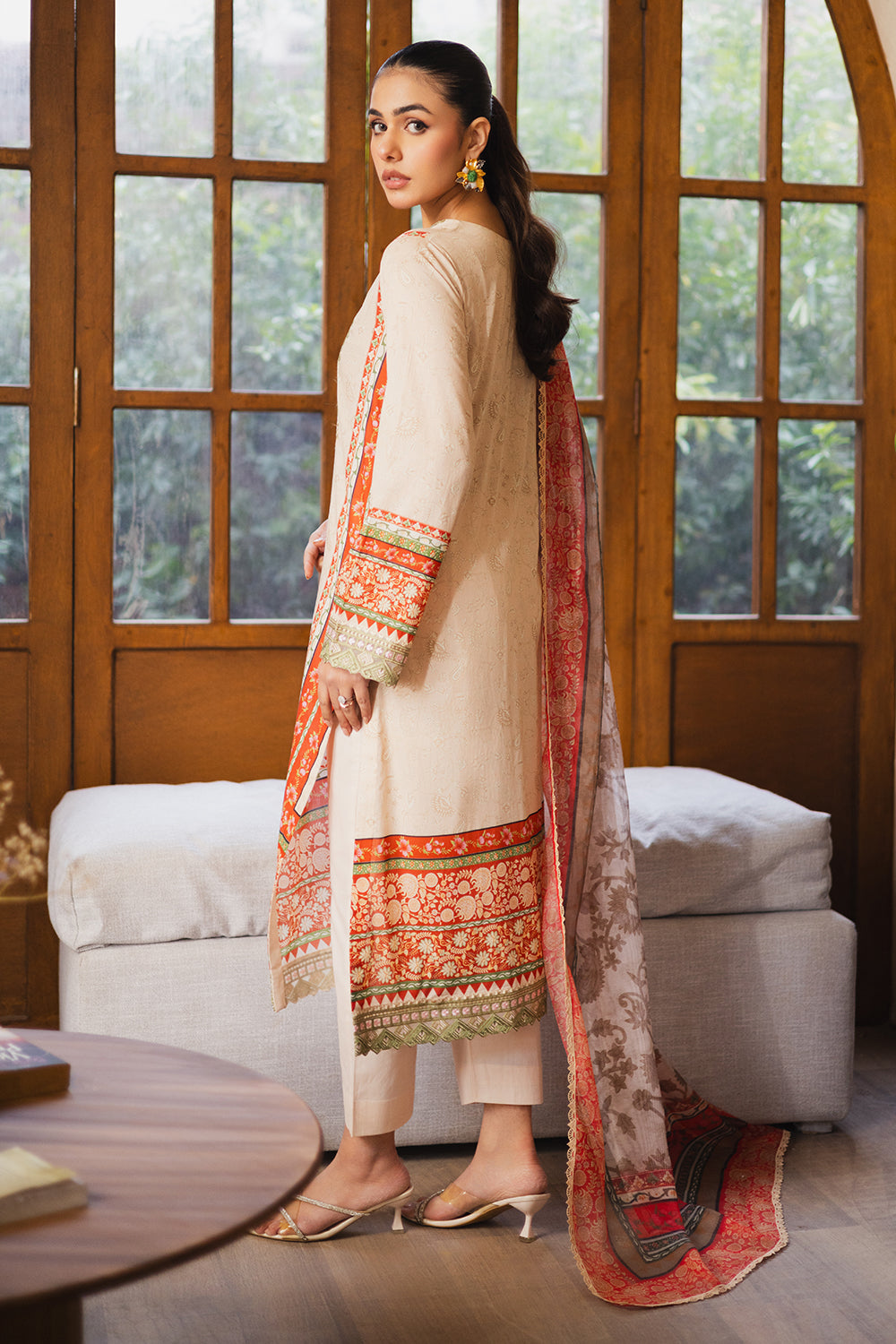 ZAYNAB - FW-50074