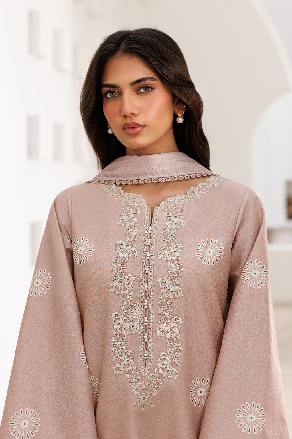 UE-640 Printed Lawn