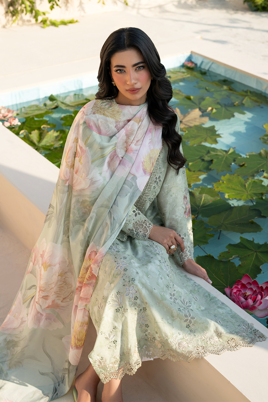 EFL-07 Embroidered Lawn