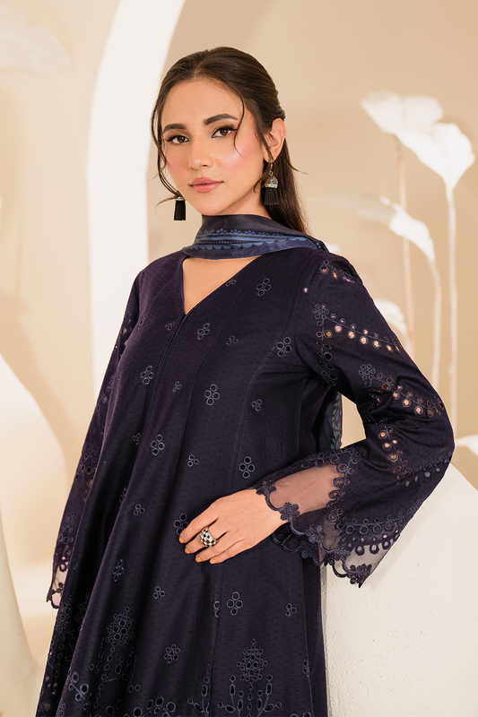 UE-427 Embroidered Textured Lawn