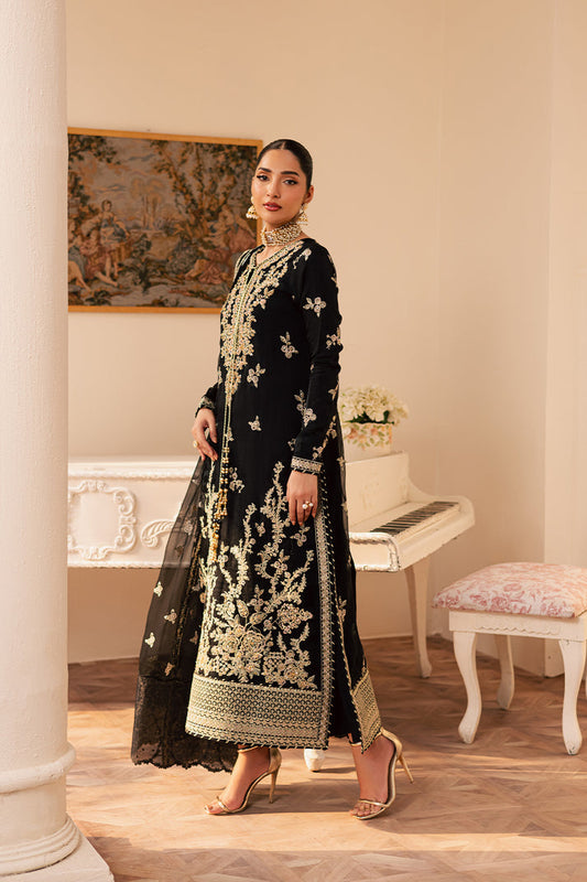 SVARA from Suave luxury formals '25 by Emaan Adeel at #VogueClothingStudio