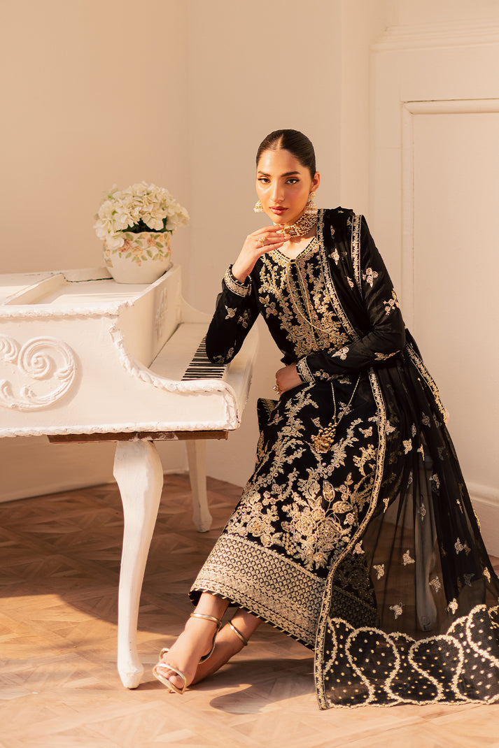 SVARA from Suave luxury formals '25 by Emaan Adeel at #VogueClothingStudio