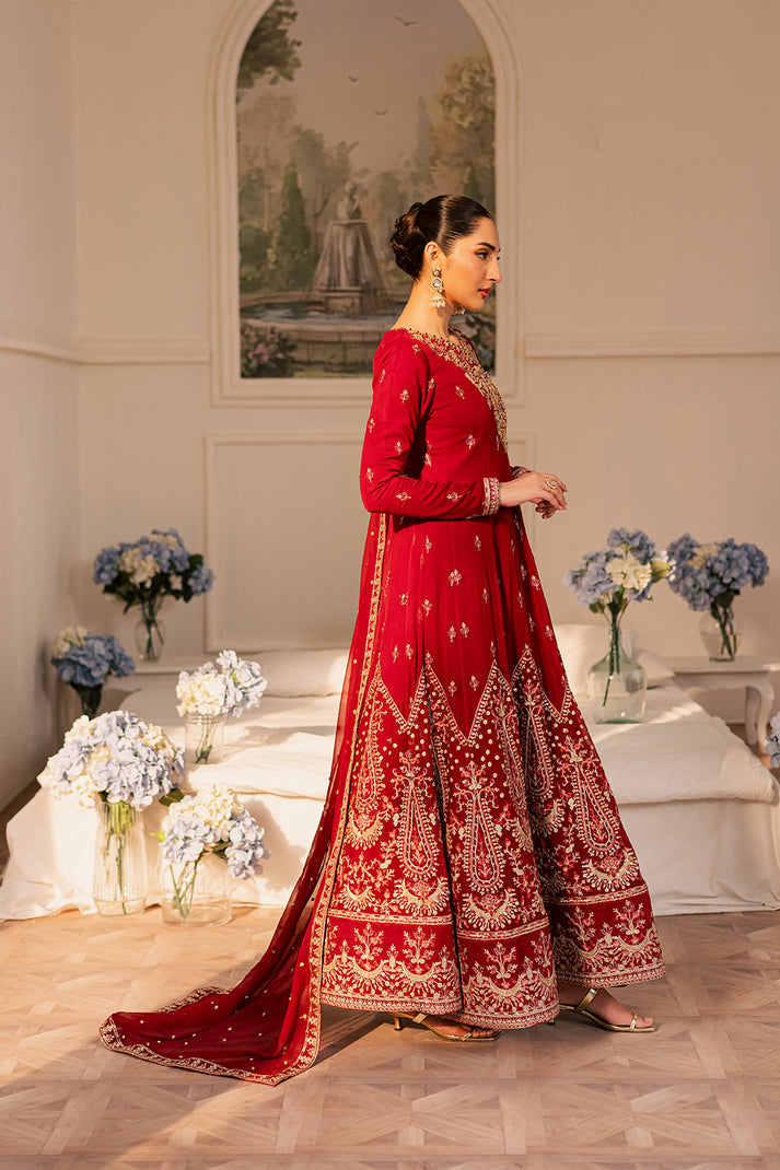 CIREL from Suave luxury formals '25 by Emaan Adeel at #VogueClothingStudio