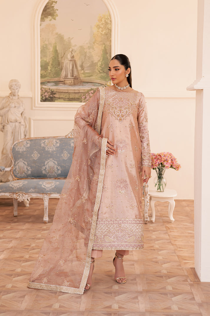 VELITH from Suave luxury formals '25 by Emaan Adeel at #VogueClothingStudio