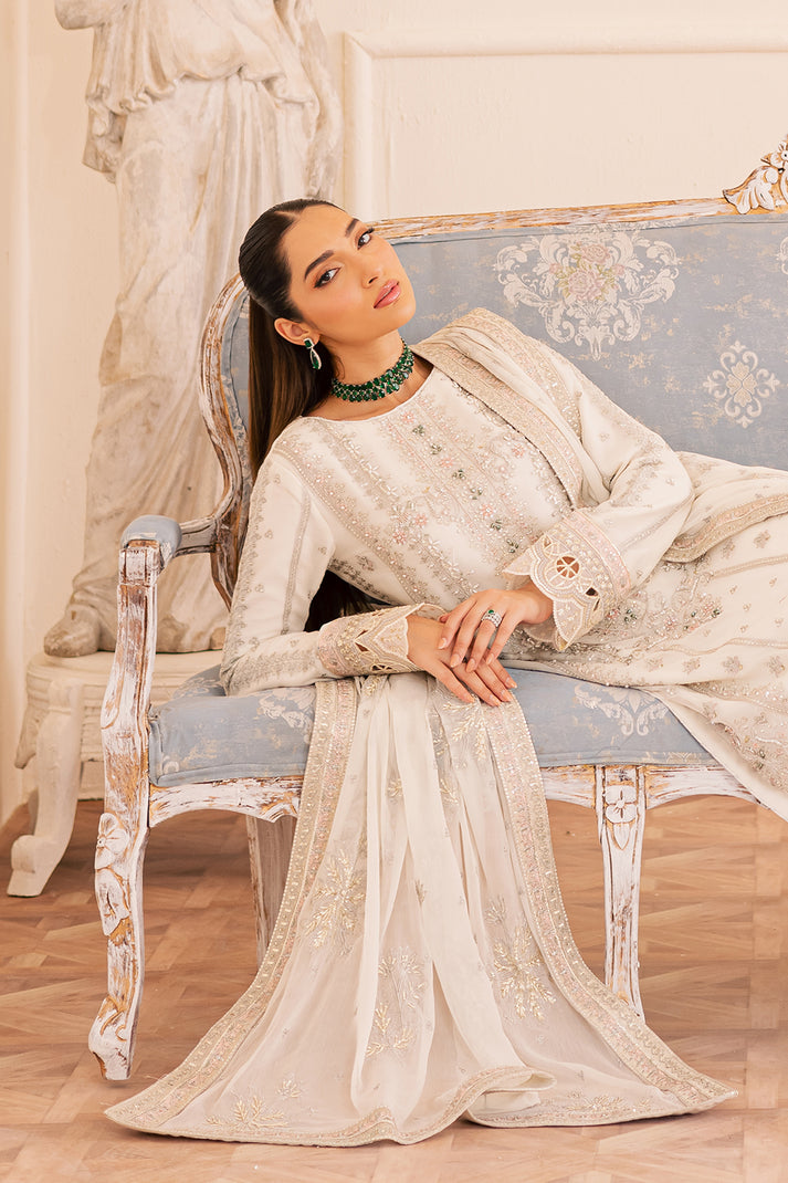 EZELLE from Suave luxury formals '25 by Emaan Adeel at #VogueClothingStudio
