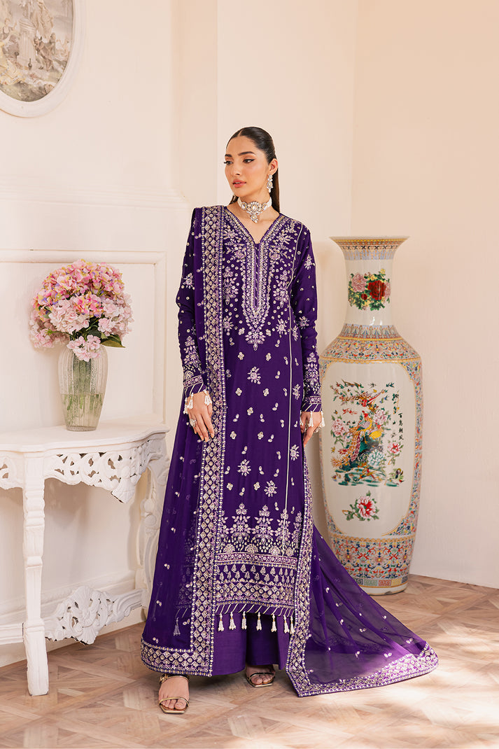 CALAIS from Suave luxury formals '25 by Emaan Adeel at #VogueClothingStudio