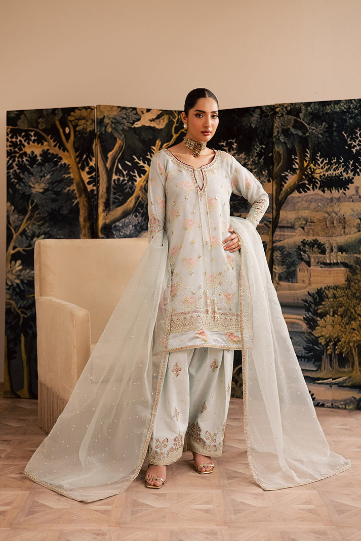 ELAIN from Suave luxury formals '25 by Emaan Adeel at #VogueClothingStudio