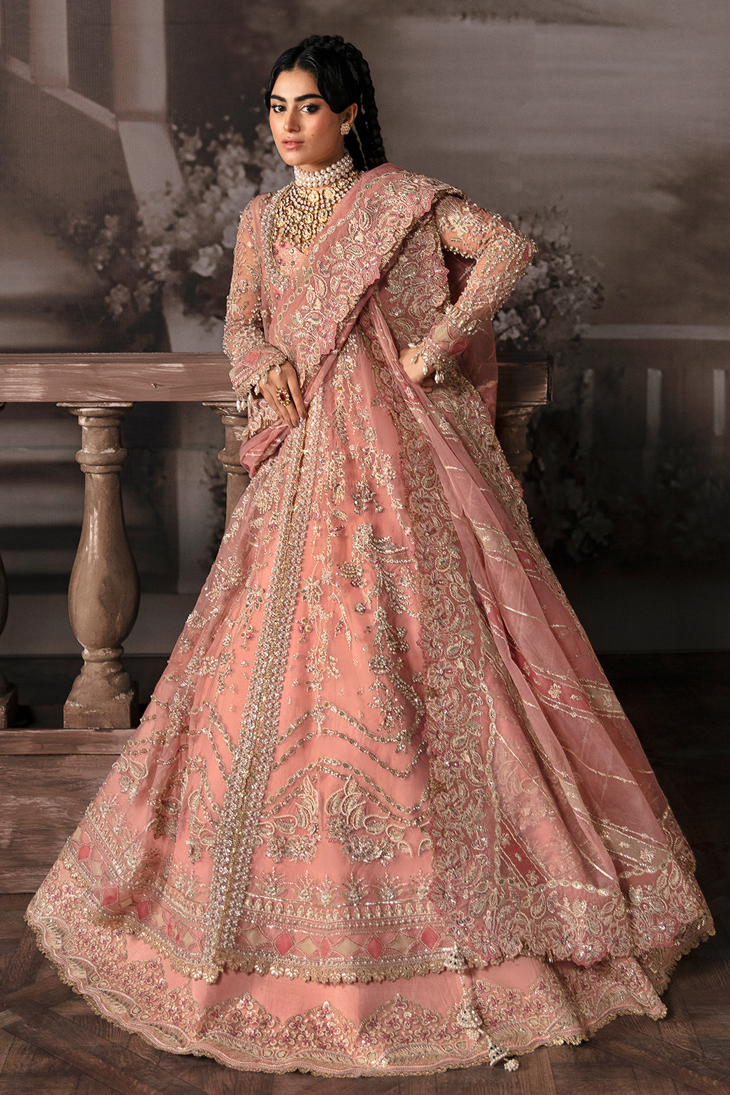 586-Victoria-THE BRIDES EDIT