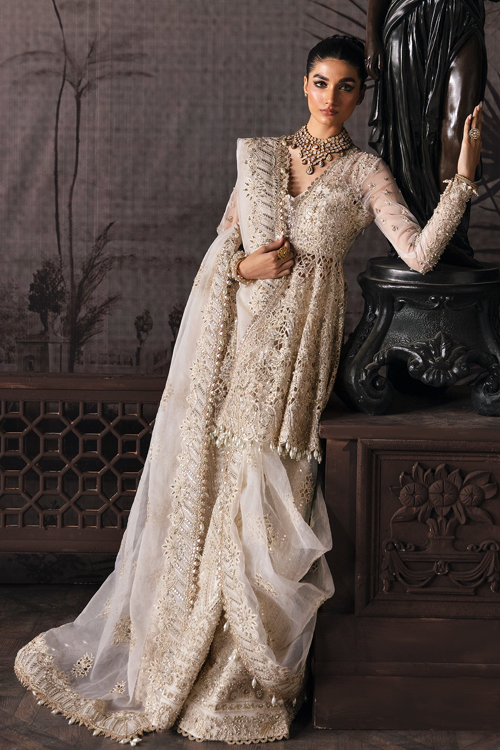 588-Helena-THE BRIDES EDIT