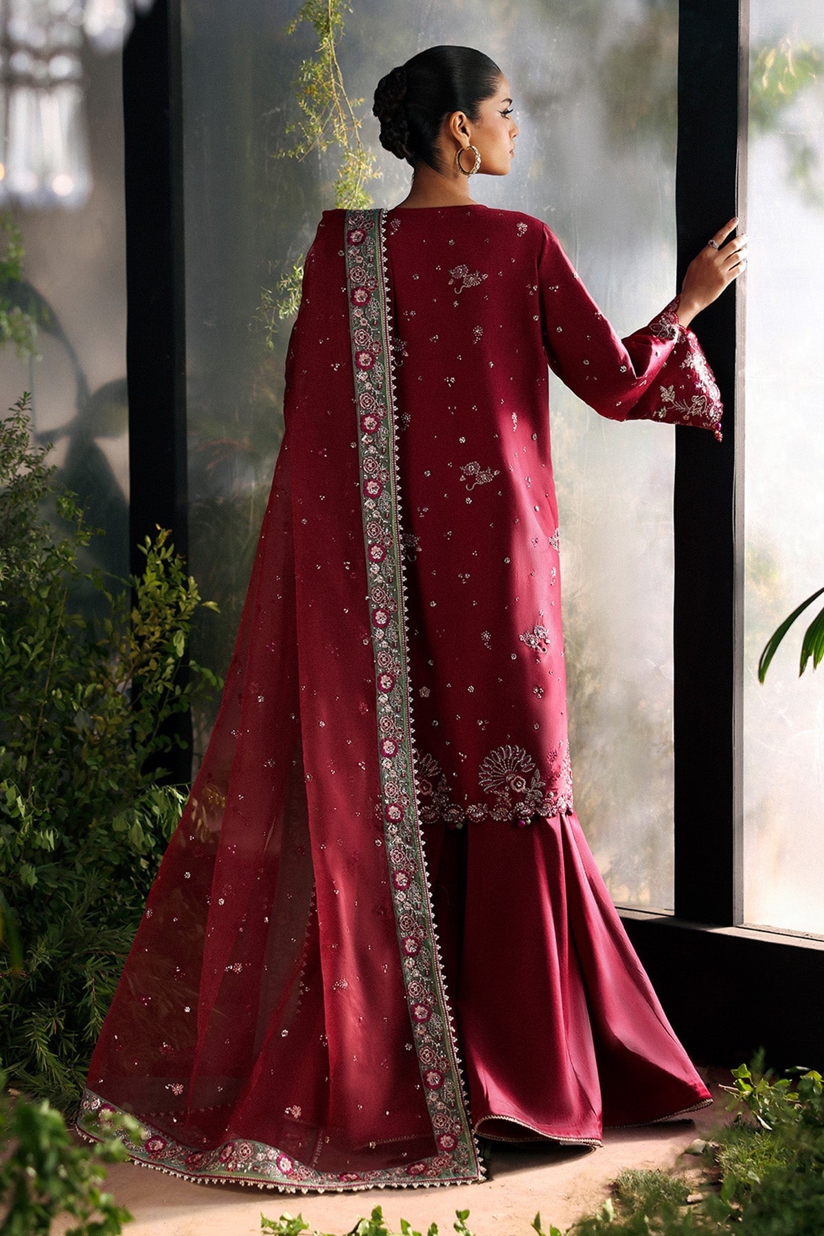 Yalira from La Fuchsia '25