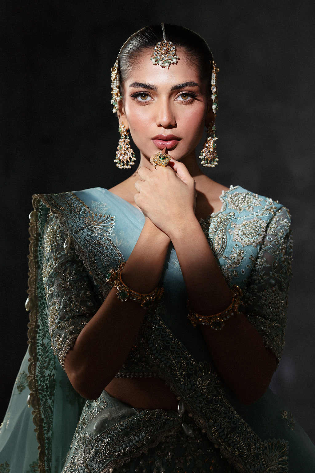 843-Amore-THE BRIDES EDIT