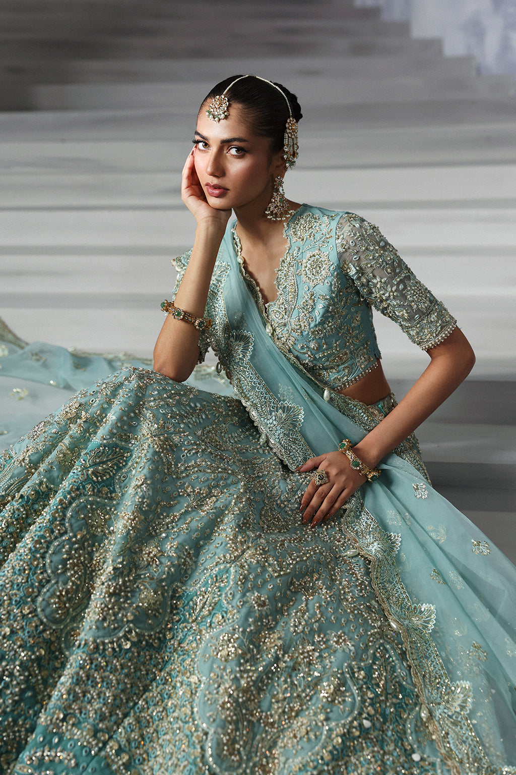843-Amore-THE BRIDES EDIT