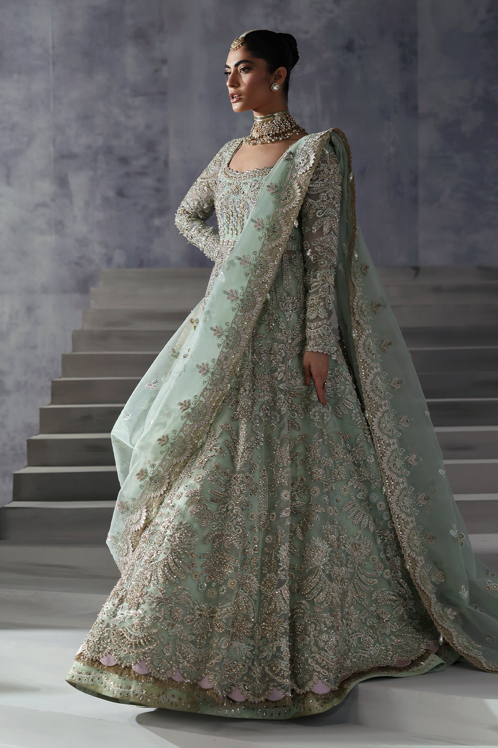 848-Livia-THE BRIDES EDIT