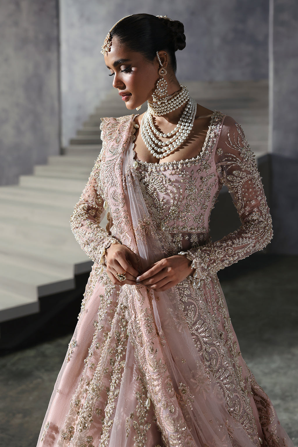 842-Sofia-THE BRIDES EDIT