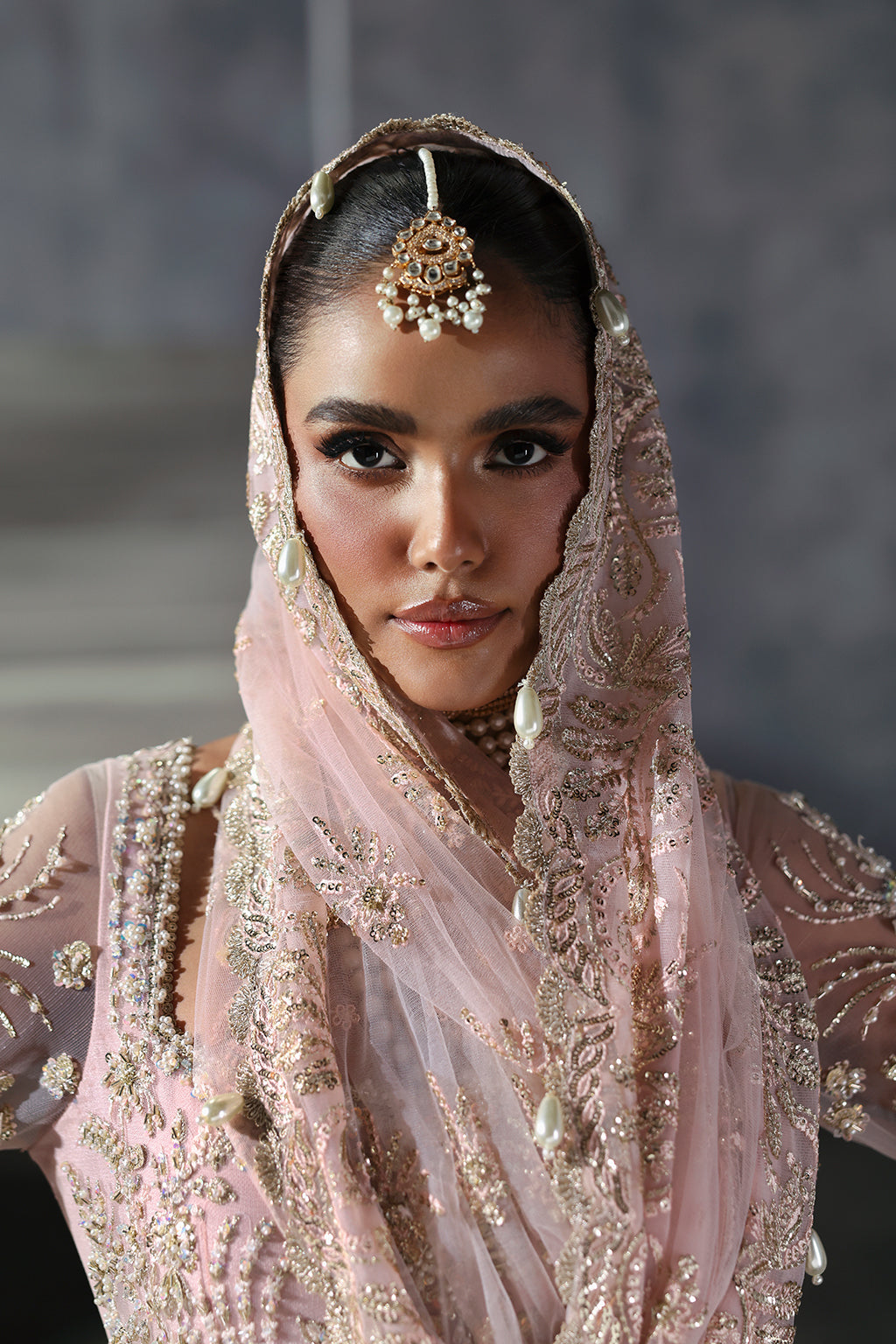 842-Sofia-THE BRIDES EDIT