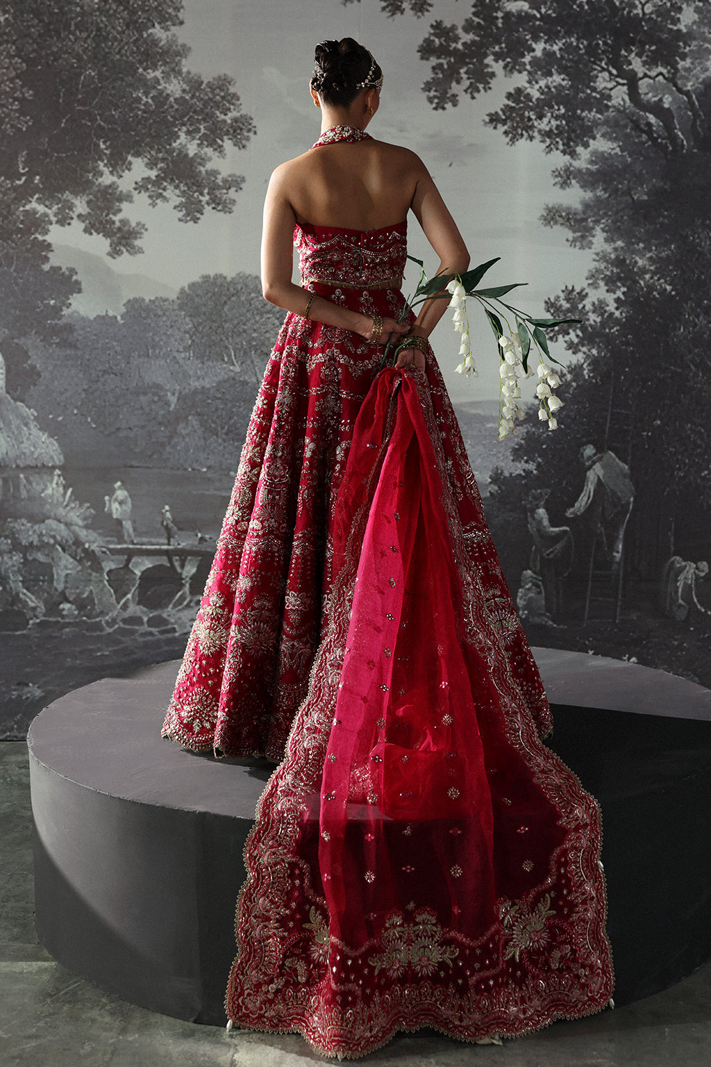 847-Claude-THE BRIDES EDIT