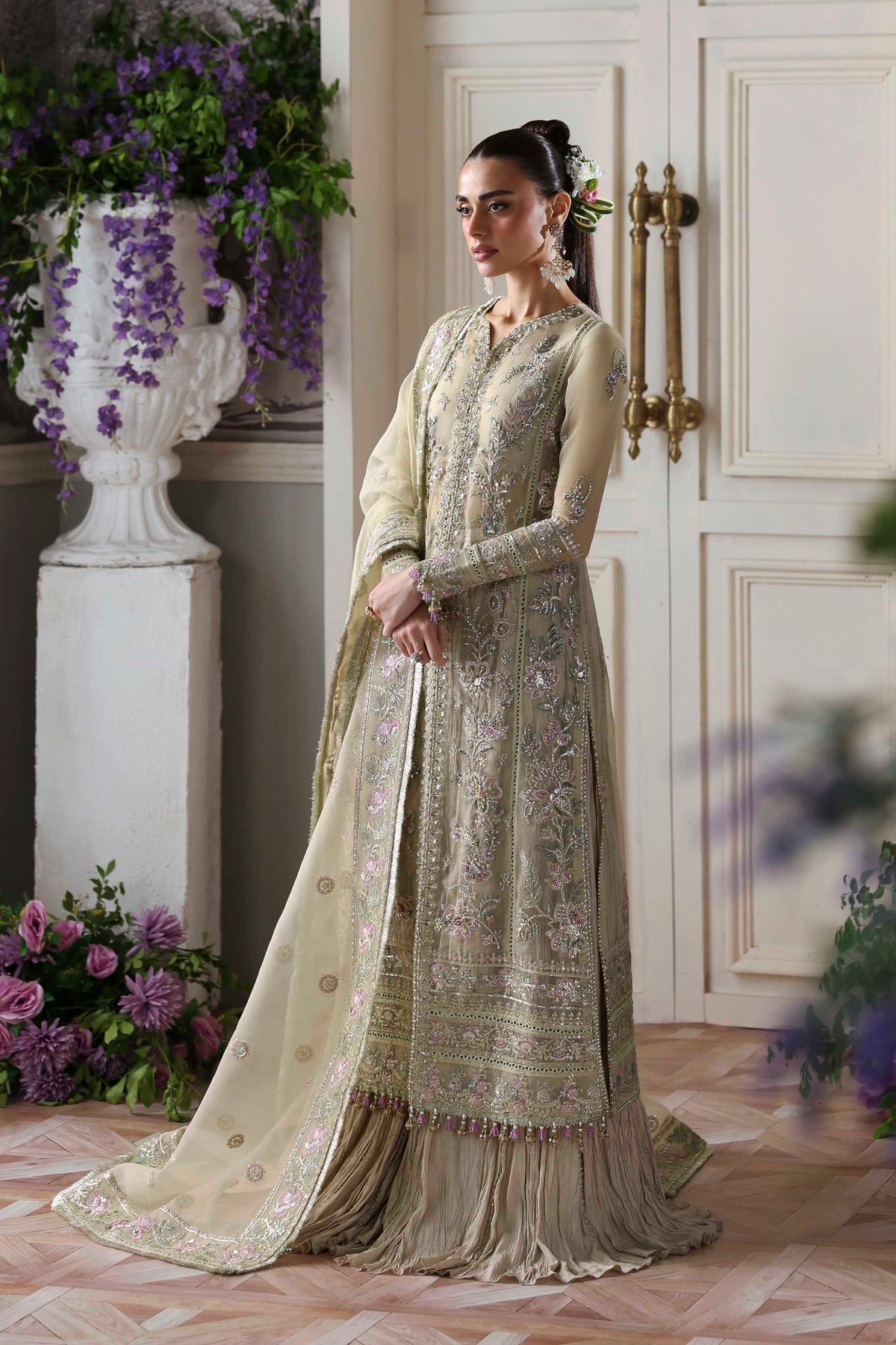 1578 Obsidian - Deewani Luxury Formals