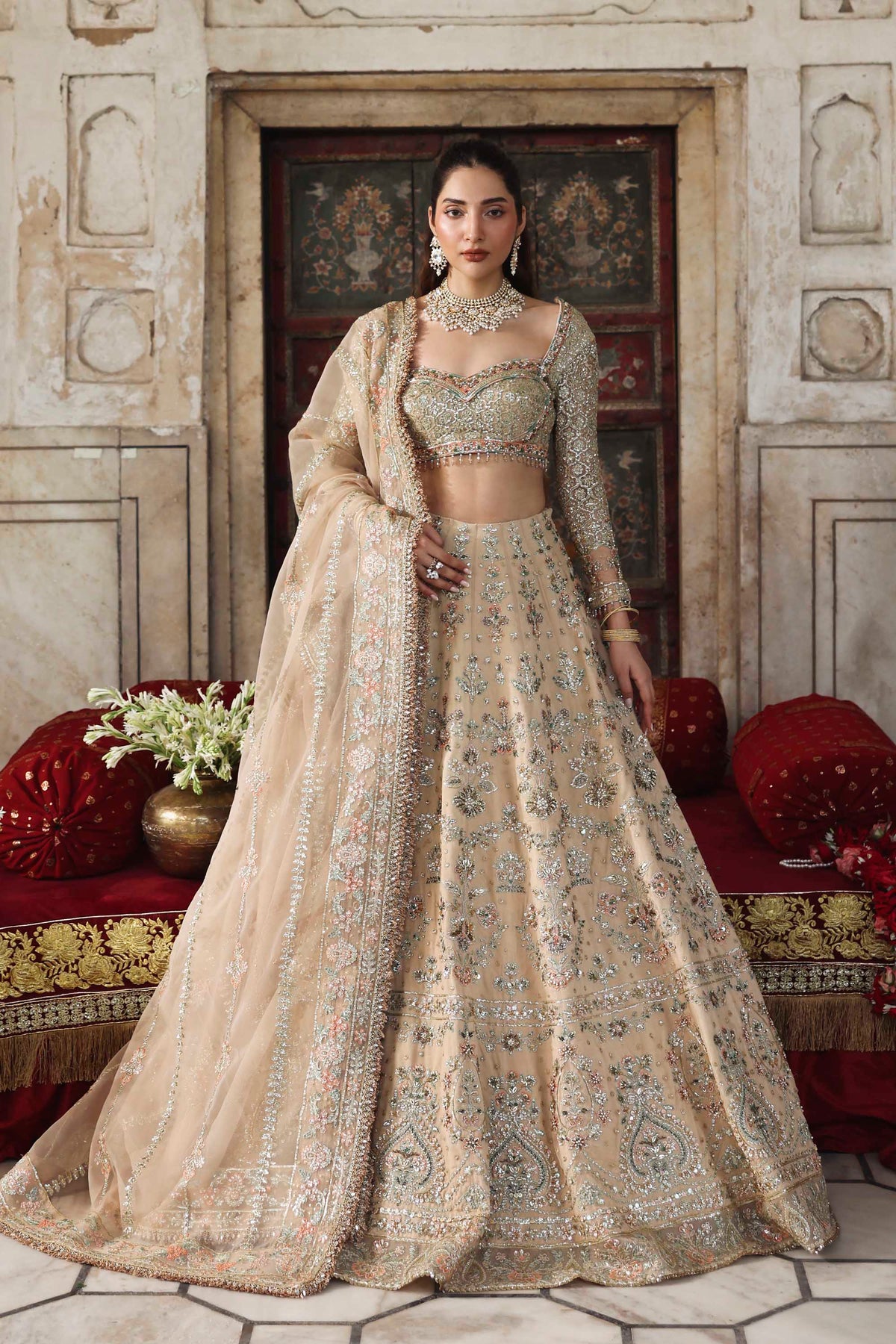1600 Nuraan - Rang Mehal by Akbar Aslam at #VogueClothingStudio