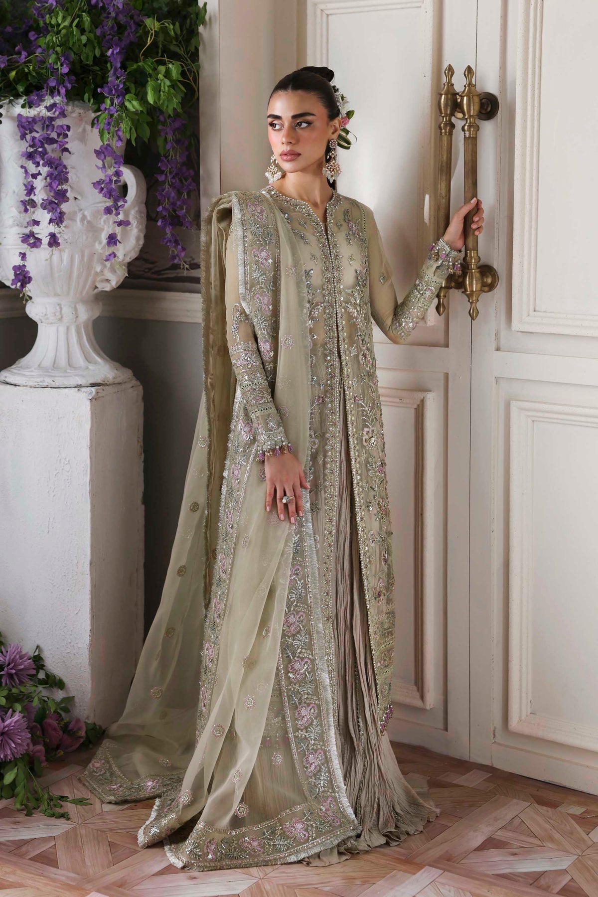 1578 Obsidian - Deewani Luxury Formals