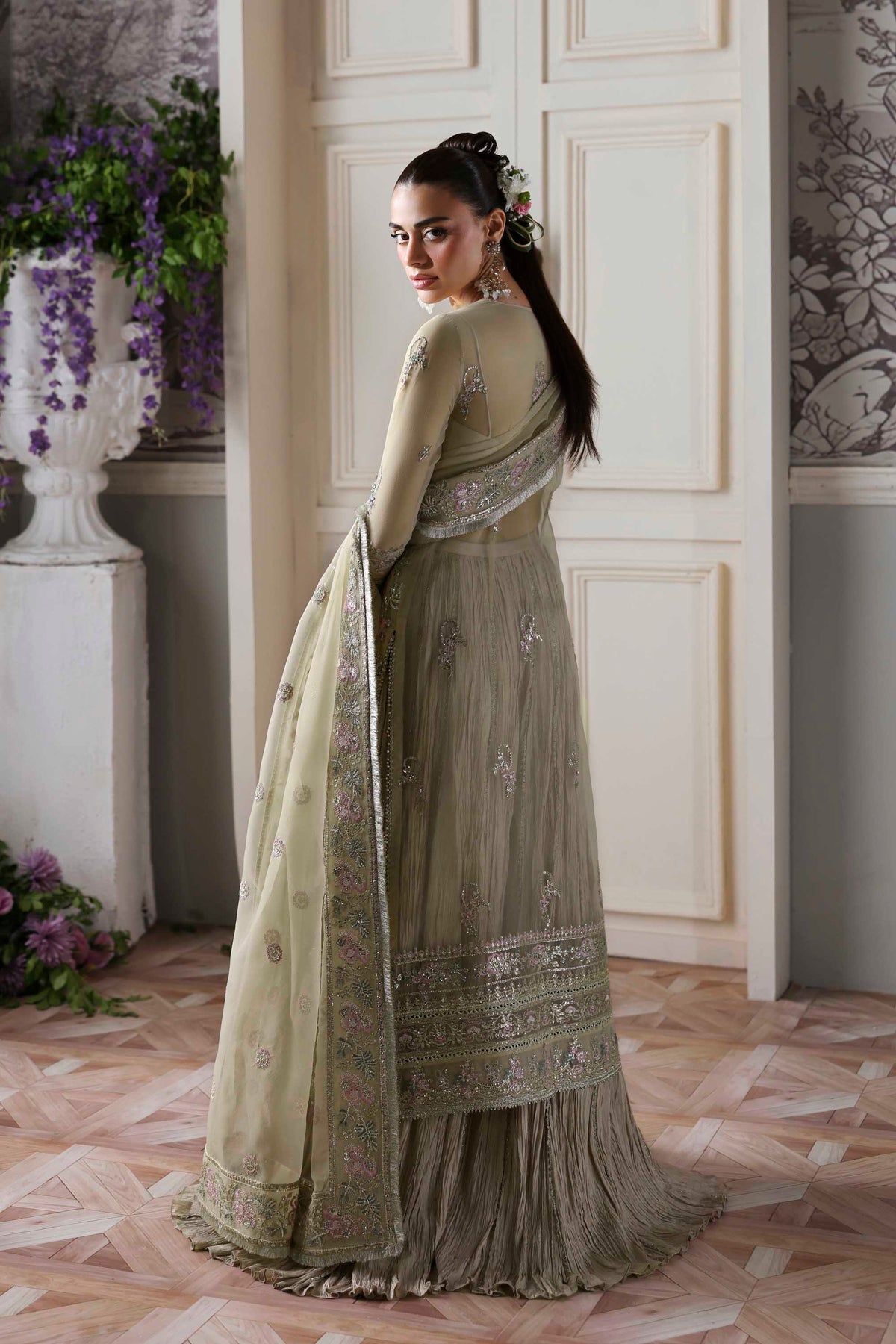 1578 Obsidian - Deewani Luxury Formals