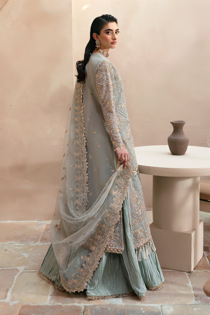 SILVELLA by Emaan Adeel at #VogueClothingStudio