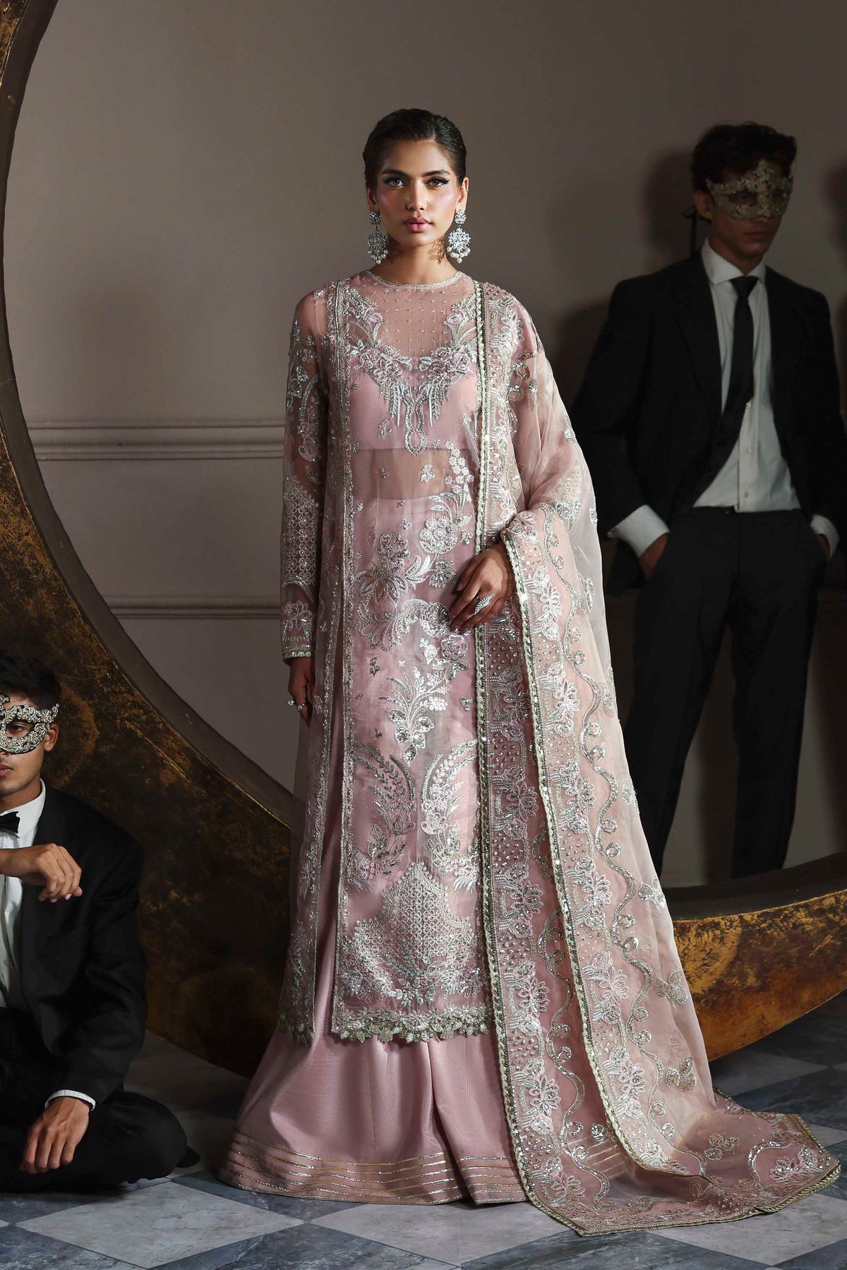 1586 Shahmeena - Mastani Luxury Formals