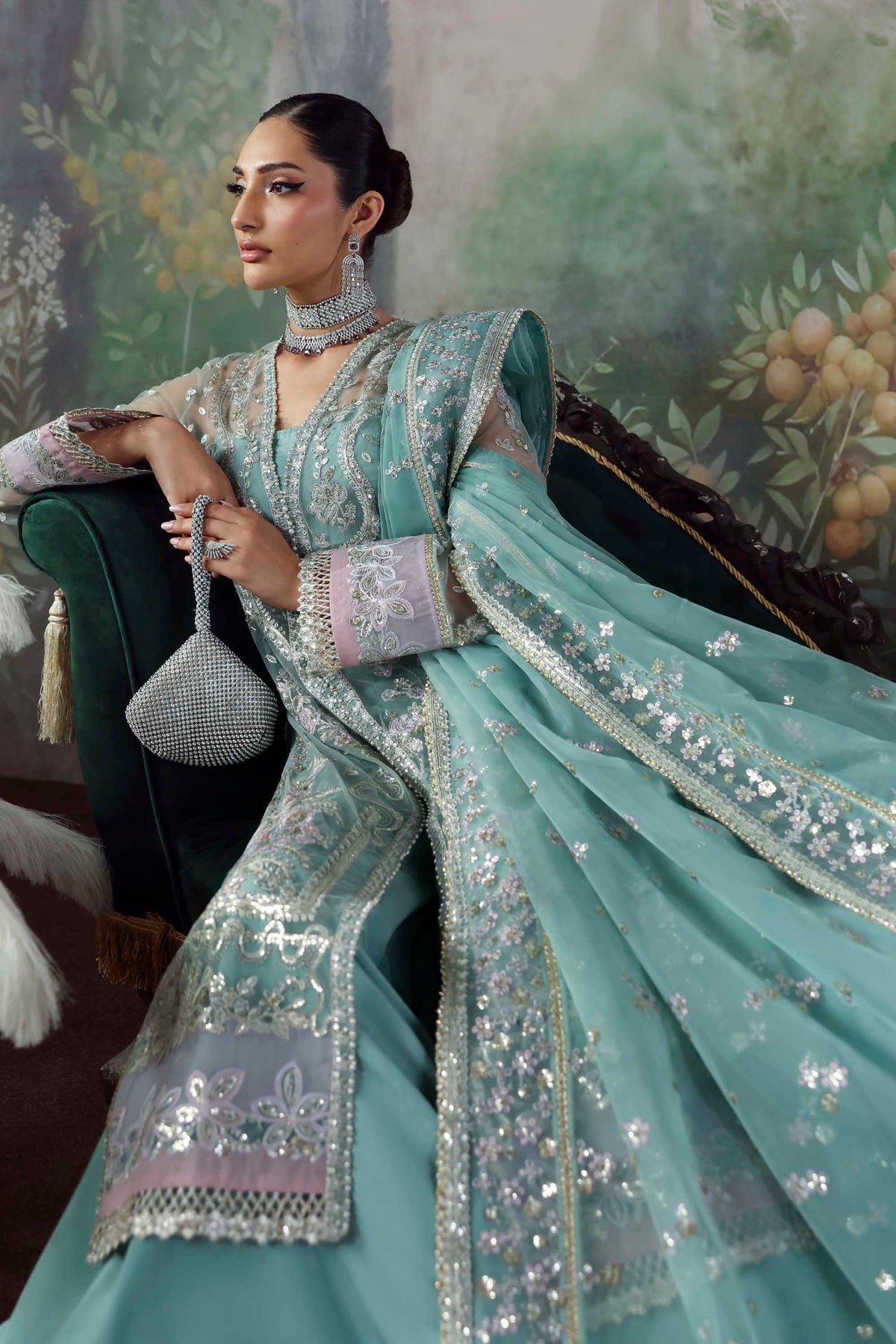 1587 Shahnaz - Mastani Luxury Formals