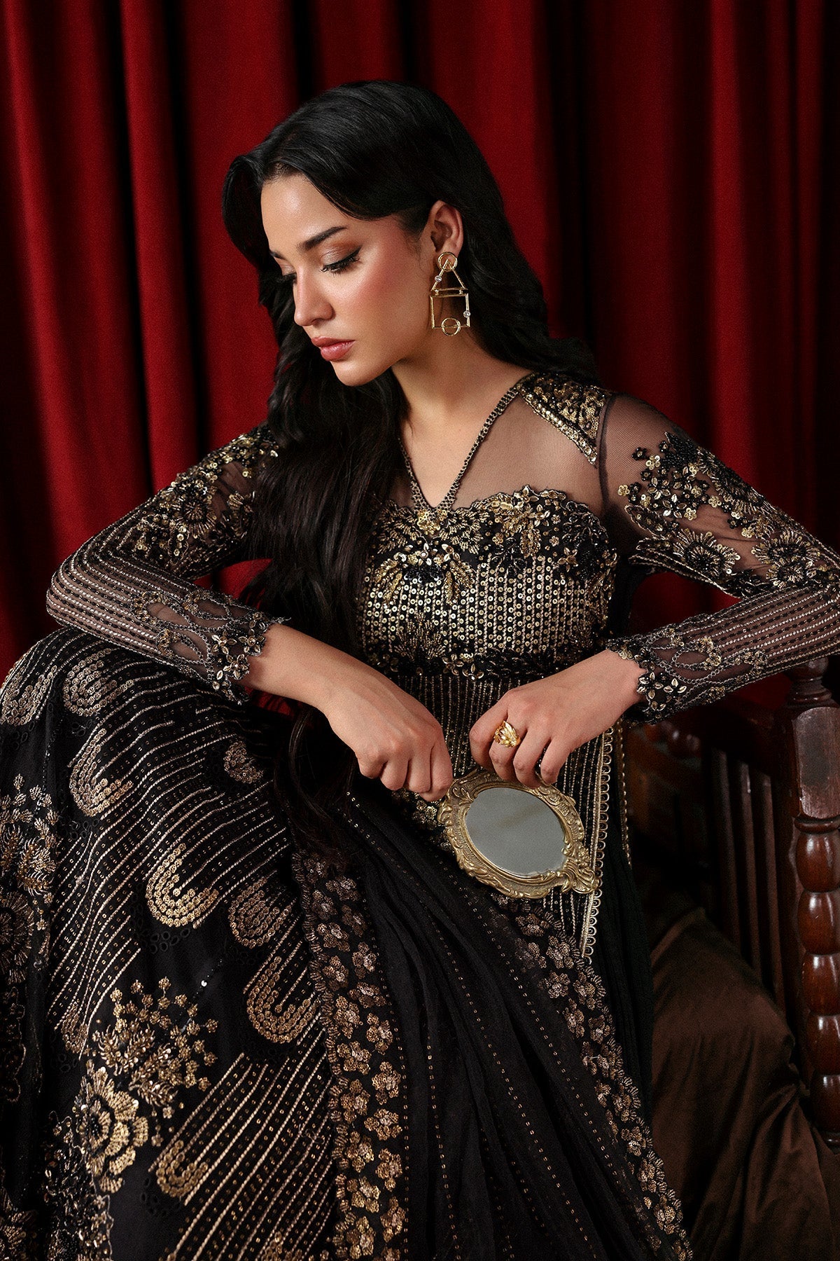 Chariot from La Fuchsia'26 by Afrozeh at #VogueClothingStudio