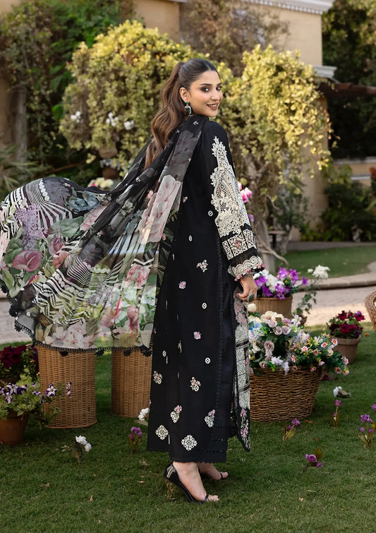 Beautifully designed DIGITAL PRINTED CHIFFON DUPATTA.