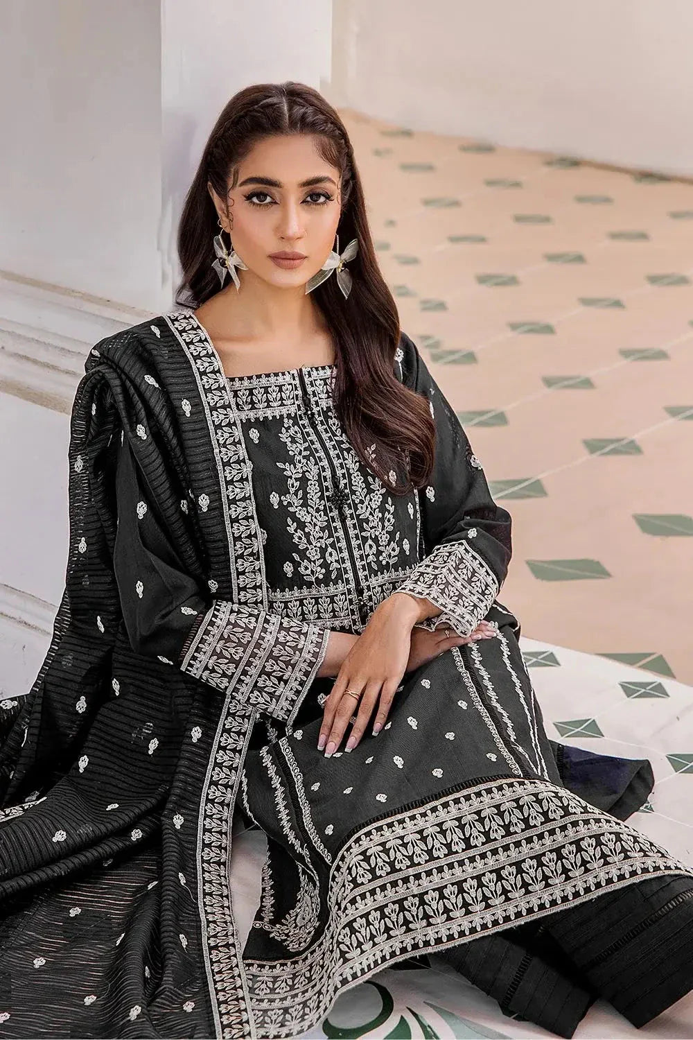 3 Pcs Unstitched Emb Khaddar Suit KKE-1614 KHAS STORES