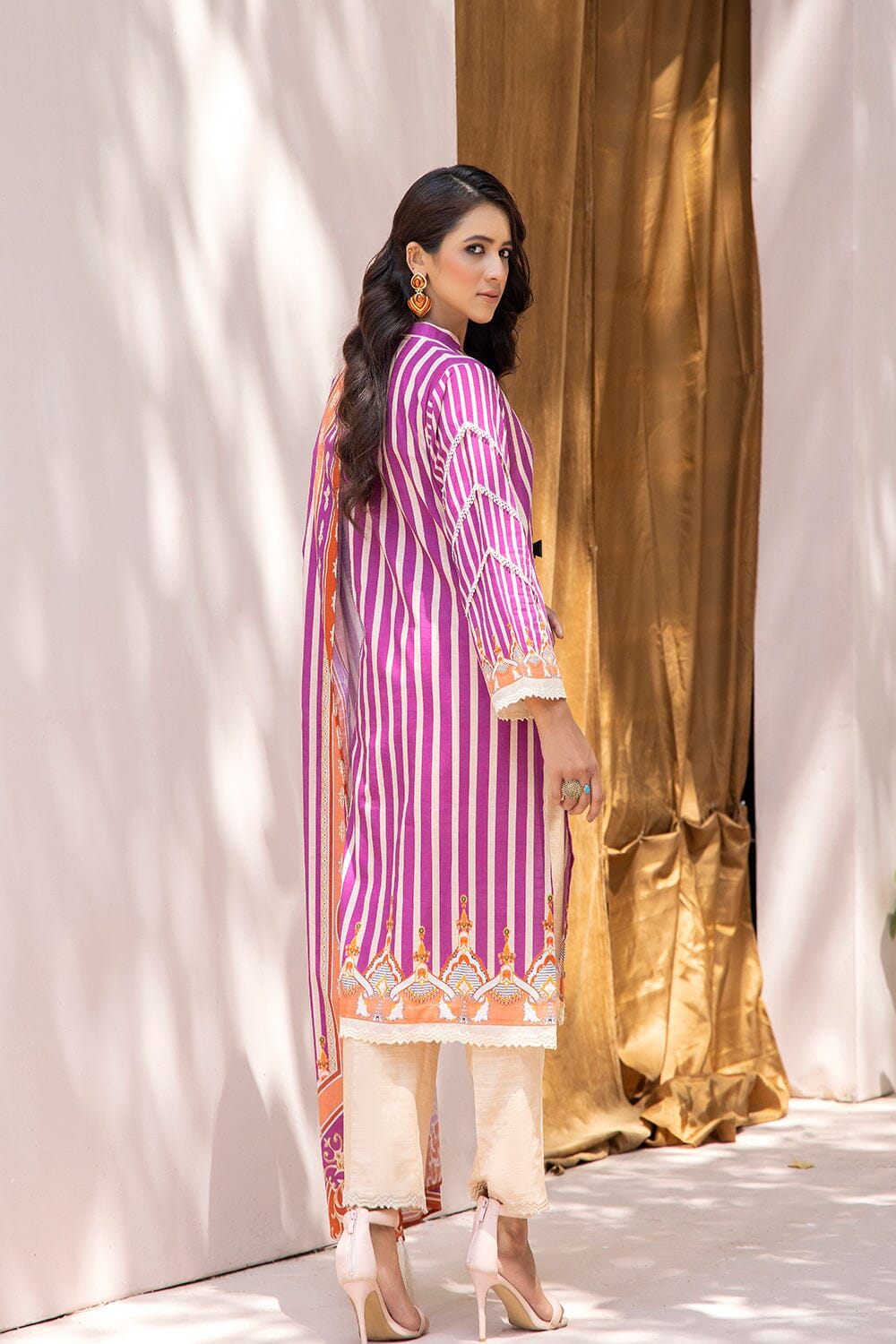 3 Pcs unstitched Khaddar SUIT KKH-2210 KHAS STORES