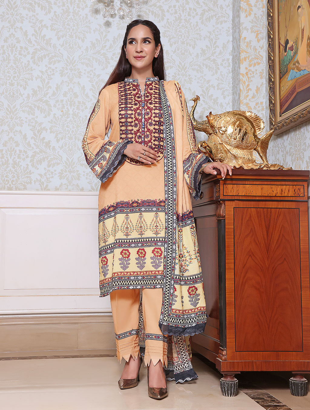 3 Piece Unstitched Lawn Suit KL-1367 Khas Lawn 22 - Volume 9 (Sawera) FASUNSLAD