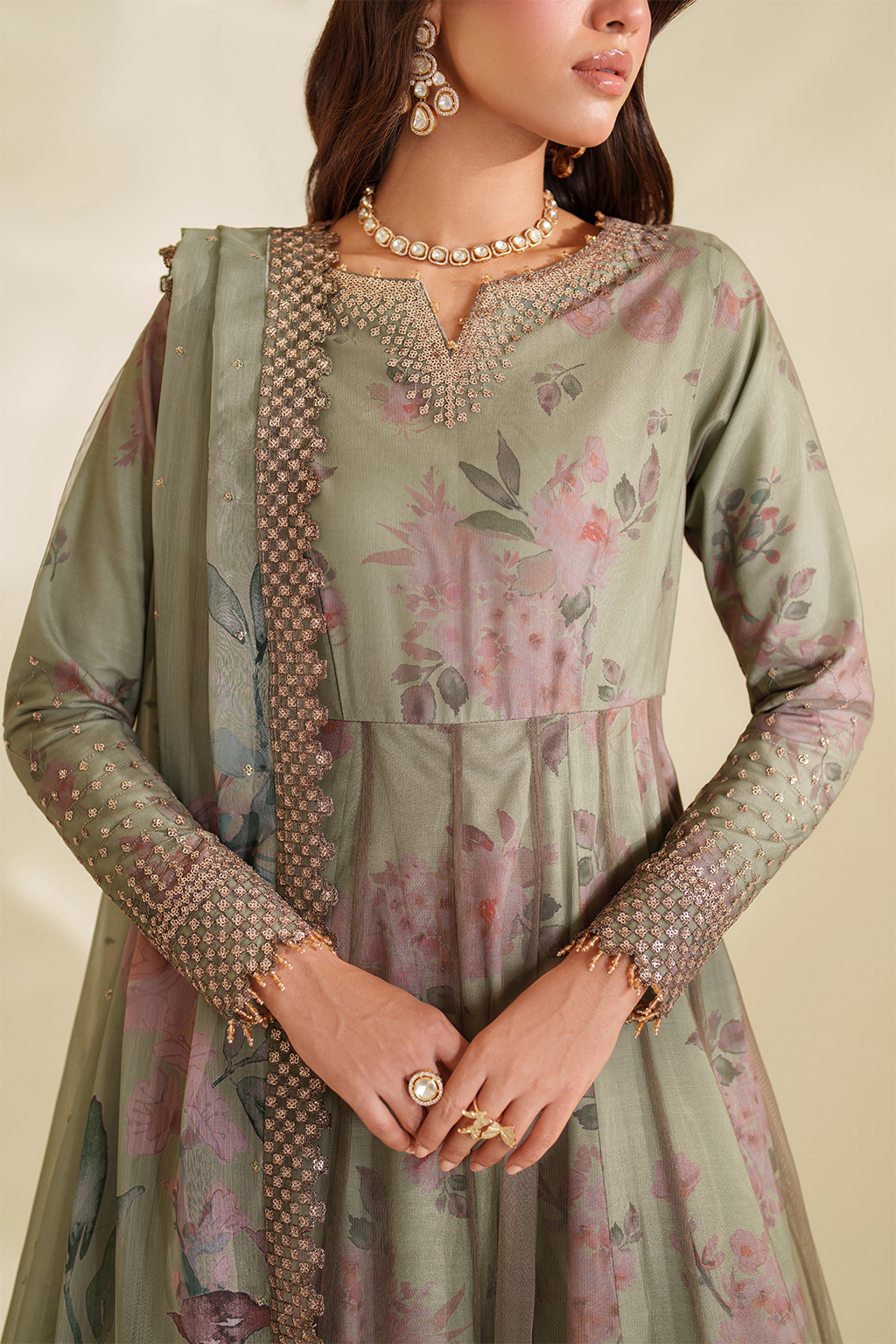 CC-86 Embroidered Net