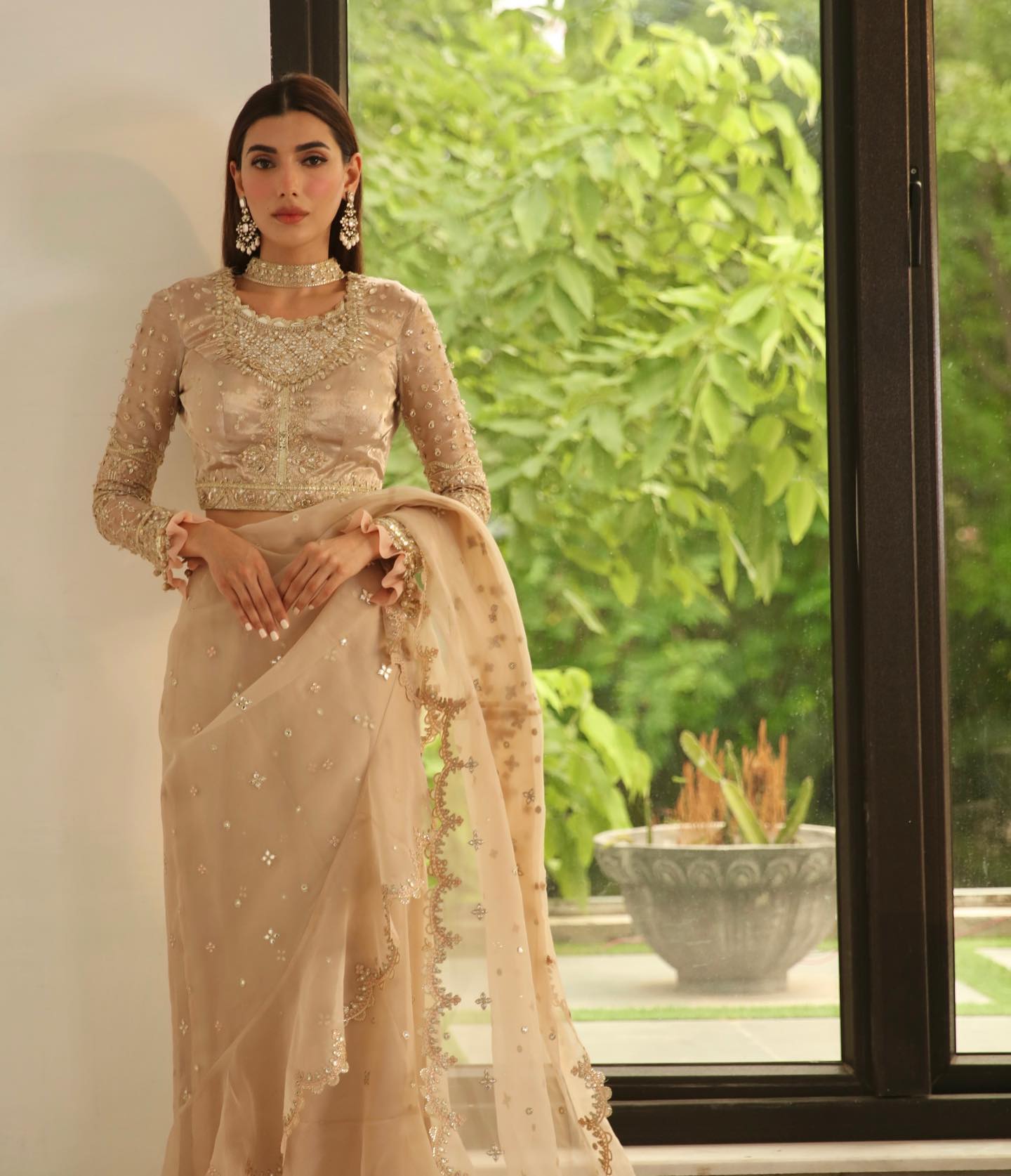 HR-08 REENA