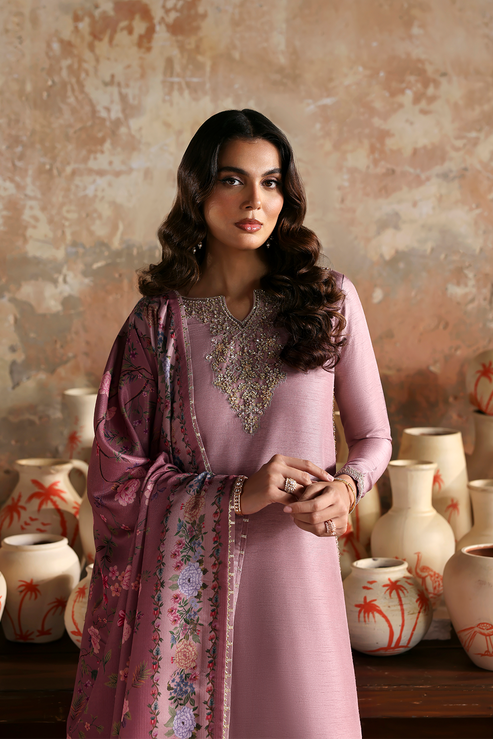 ZAREEN - Afsana-e-silk by Emaan Adeel at #VogueClothingStudio