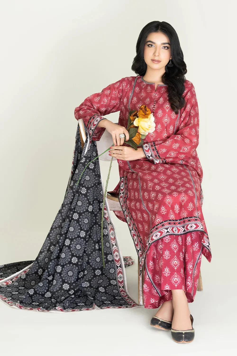 3PC Stitched Printed Lawn Suit | RTW-KLA-3882 KHAS STORES