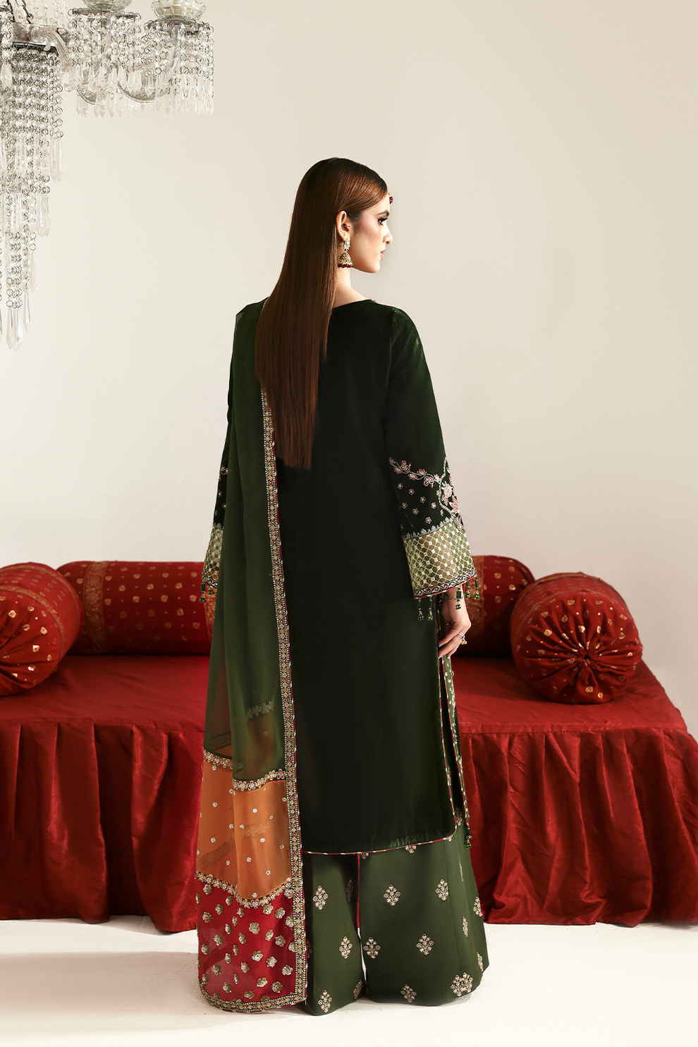 AARISH Zarposh velvet collection by Emaan Adeel at #VogueClothingStudio