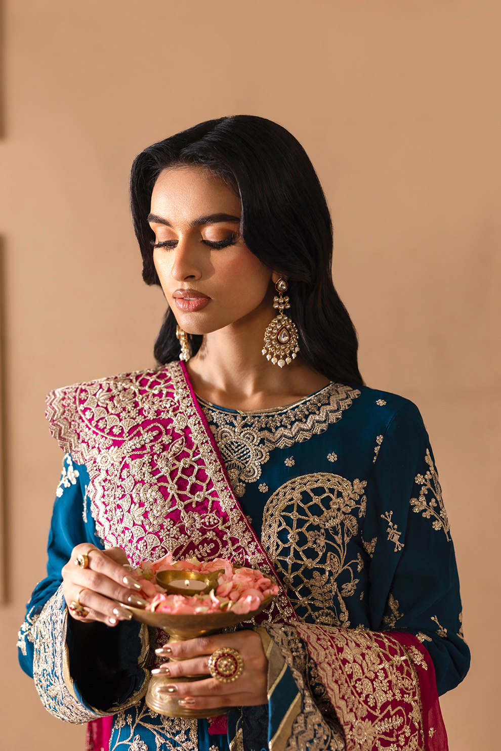 KAVYA -Sheherzadi' 25 by Emaan Adeel at #VogueClothingStudio