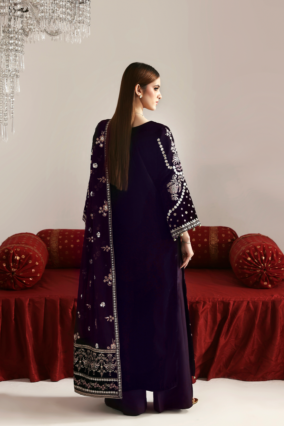 DILNAR Zarposh velvet collection by Emaan Adeel at #VogueClothingStudio