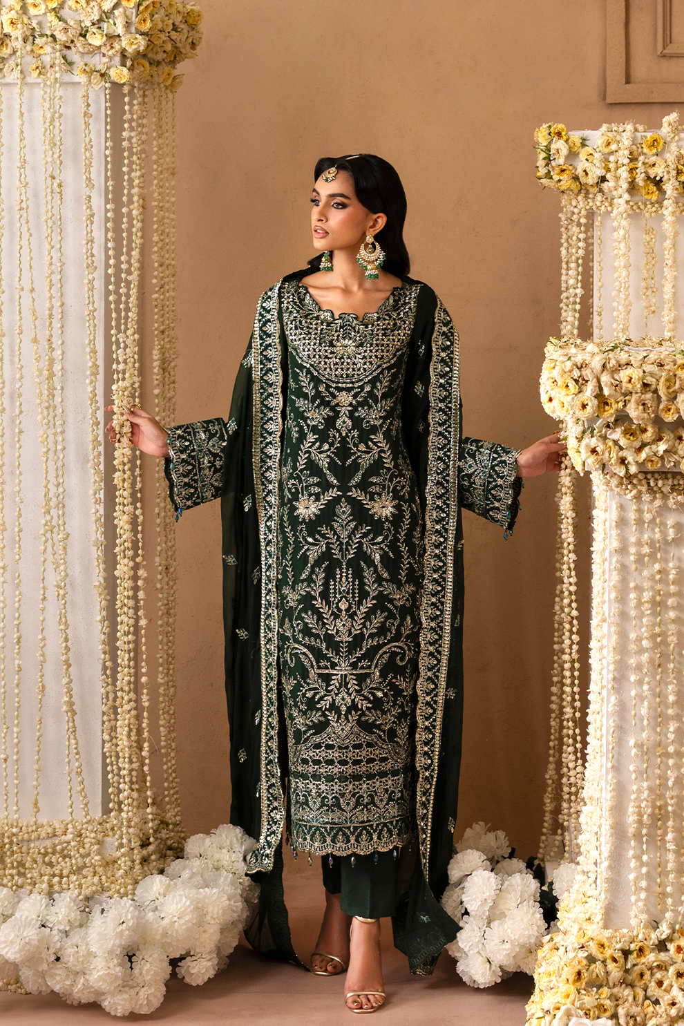 VANIA - Sheherzadi' 25 by Emaan Adeel at #VogueClothingStudio