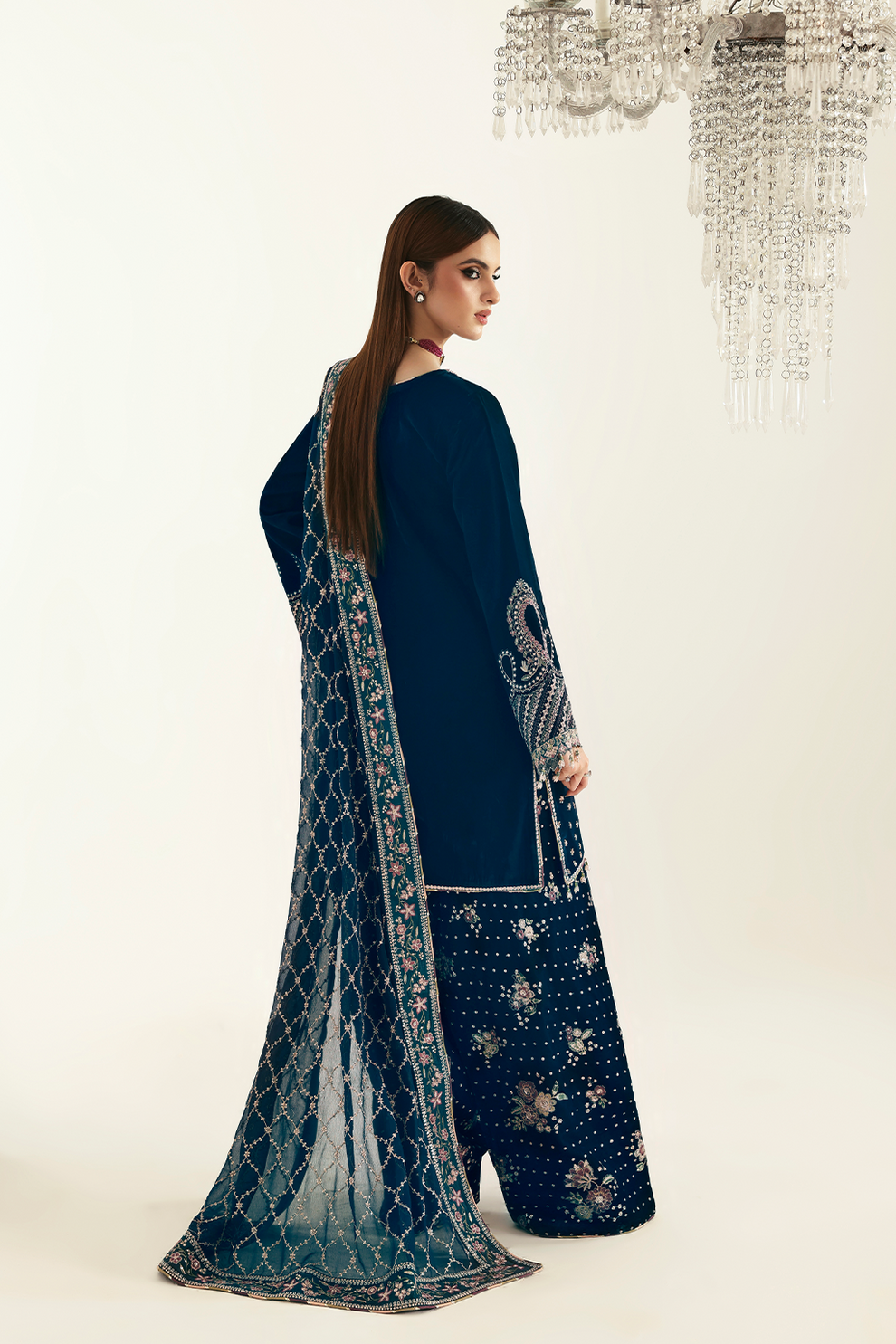 JAHANARA Zarposh velvet collection by Emaan Adeel at #VogueClothingStudio