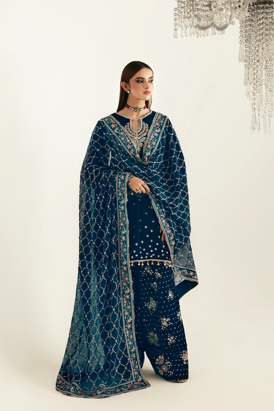 JAHANARA Zarposh velvet collection by Emaan Adeel at #VogueClothingStudio