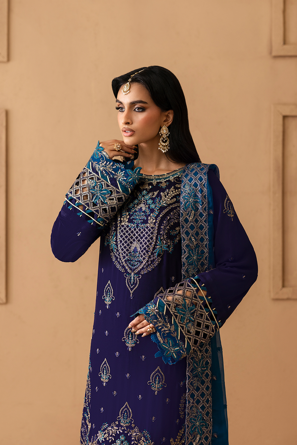 DALIA - Sheherzadi' 25 by Emaan Adeel at #VogueClothingStudio
