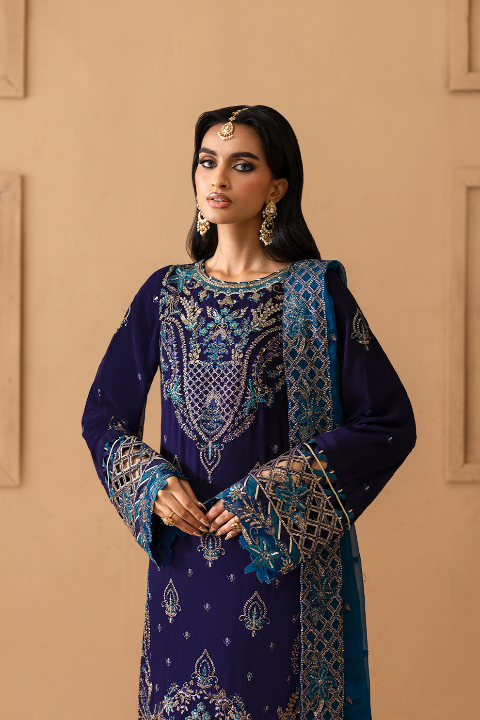 DALIA - Sheherzadi' 25 by Emaan Adeel at #VogueClothingStudio