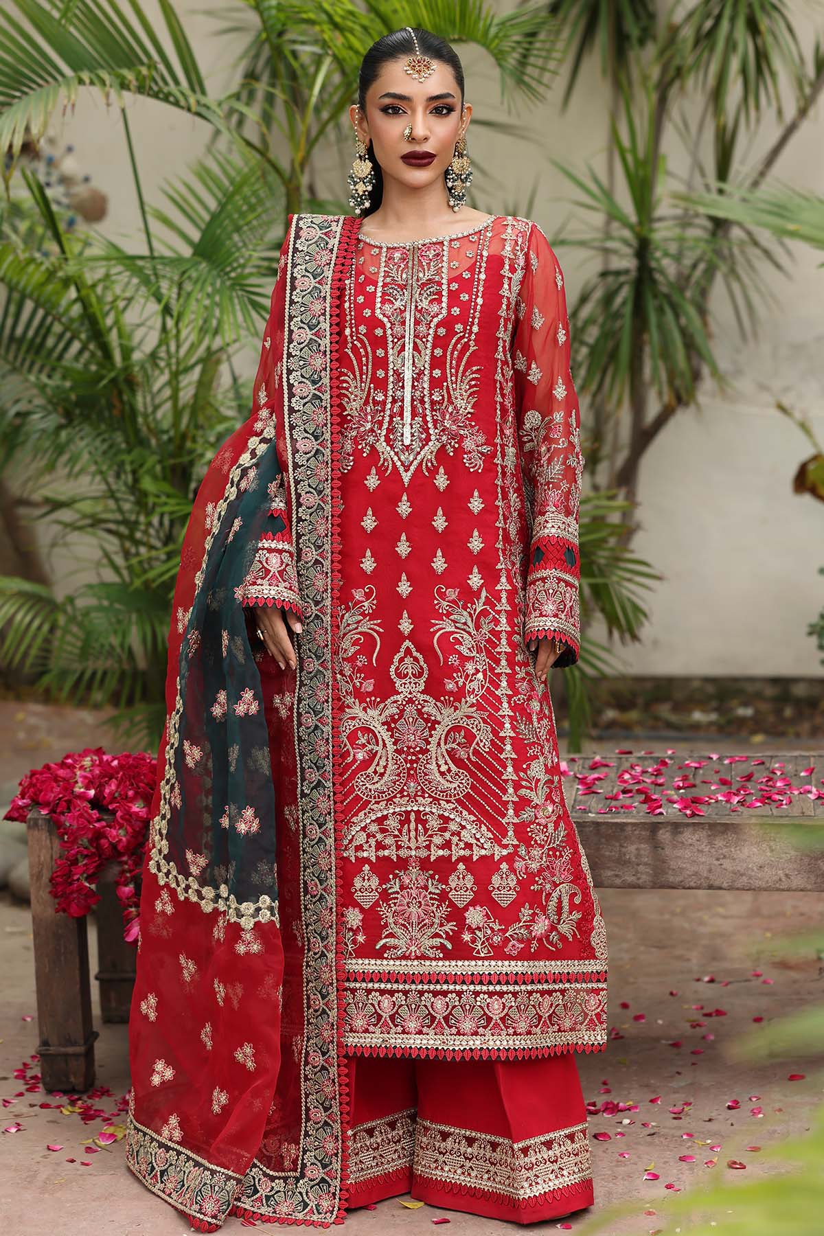 I-231 SAROSH - Saiyara Luxury Formals by Imrozia at #VogueClothingStudio