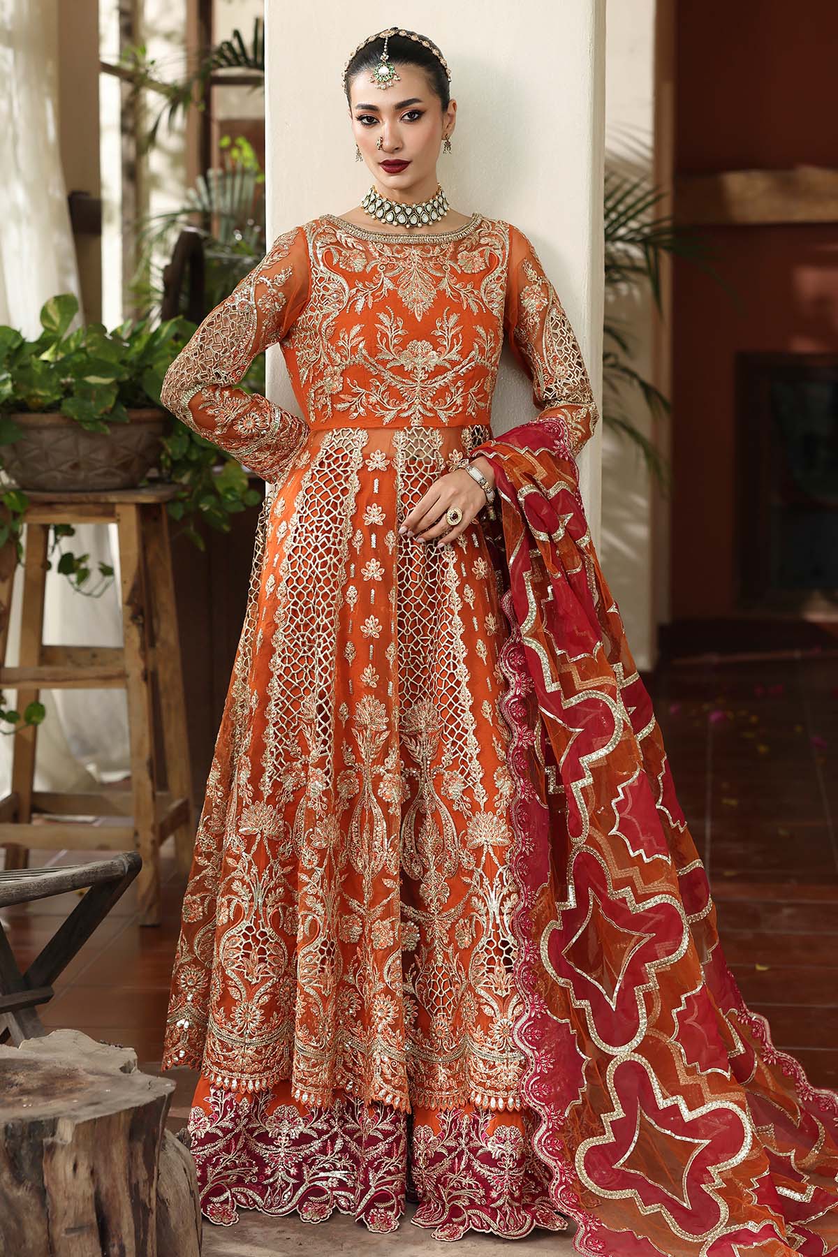 I-234 ZARMIN - Saiyara Luxury Formals by Imrozia at #VogueClothingStudio