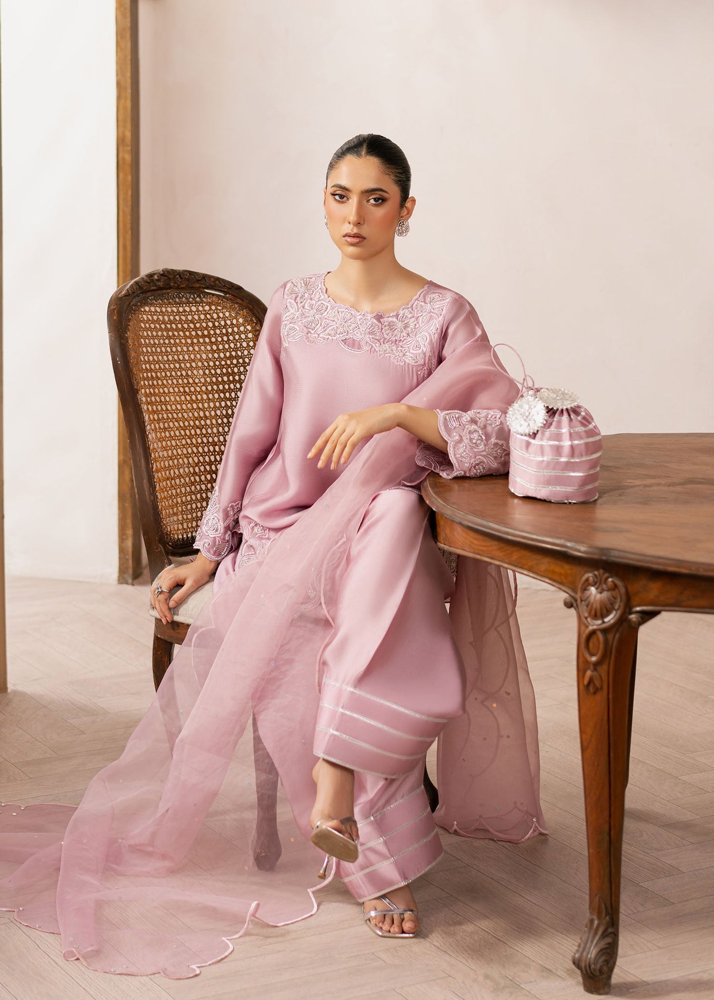 Aylin - Ready To Ship