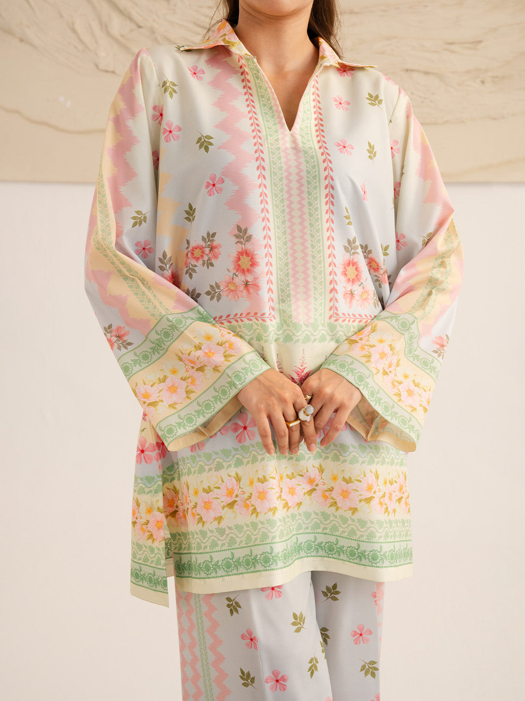 CYENNA | 2 PC STITCHED