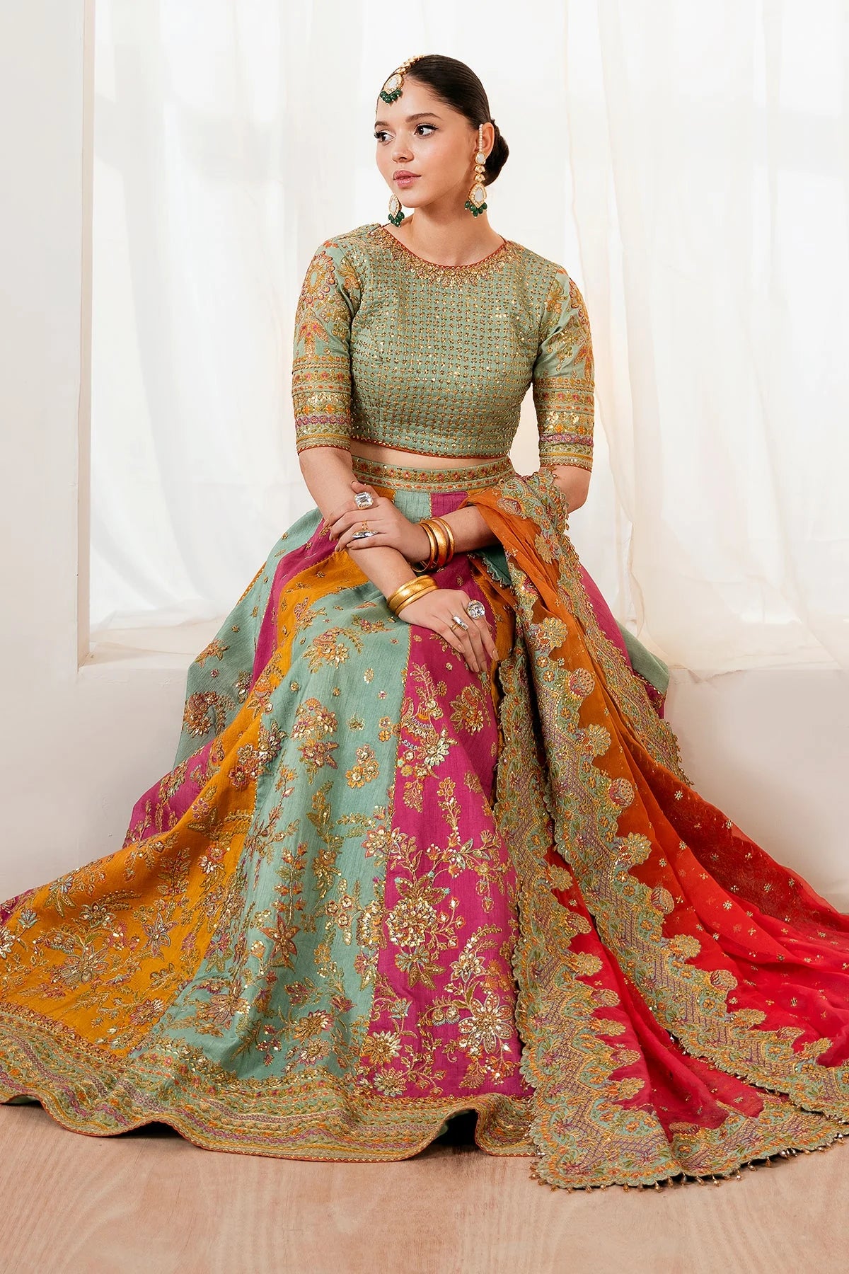 EMBROIDERED SILK UF-4036