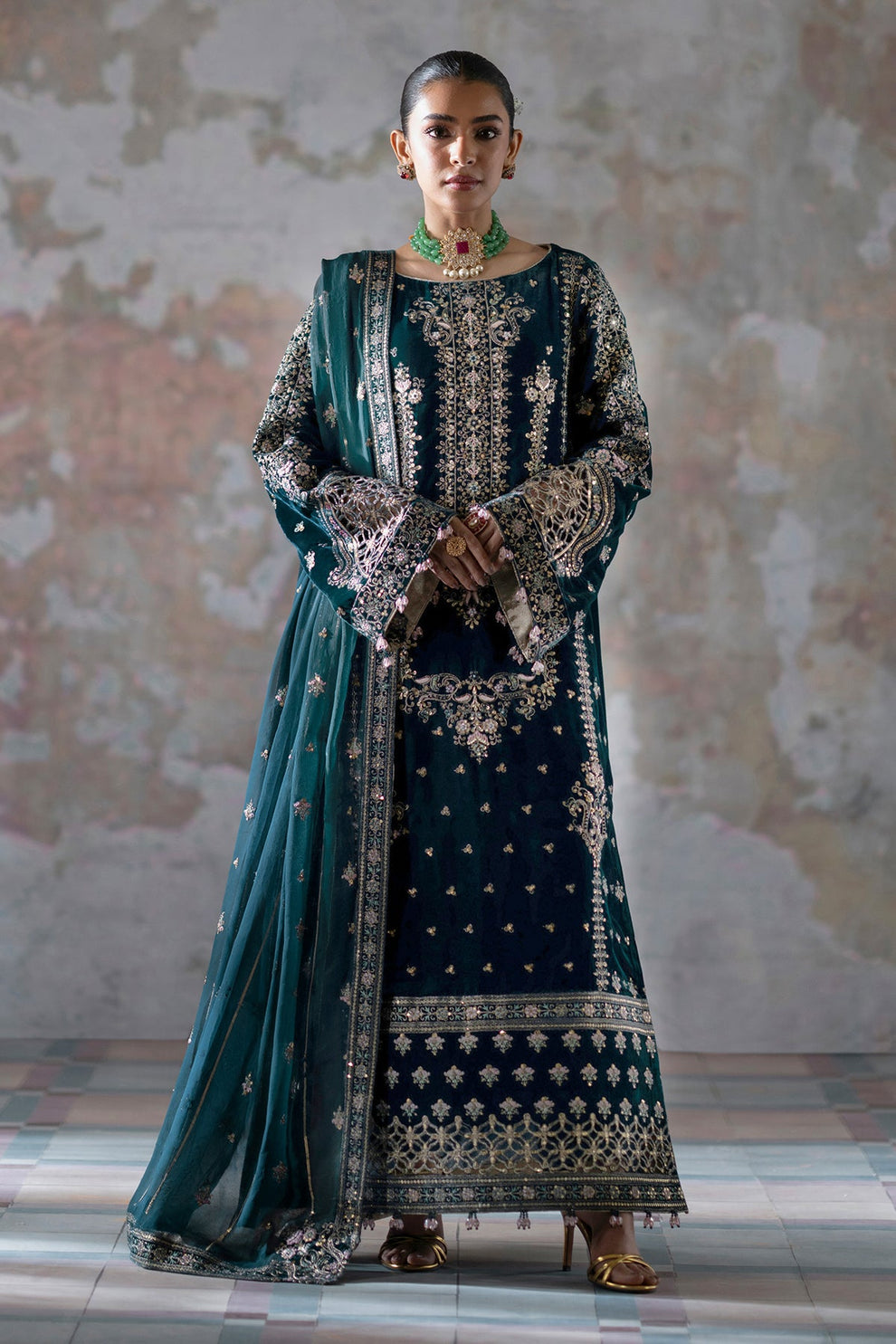 Meher Zarposh velvet collection by Emaan Adeel at #VogueClothingStudio